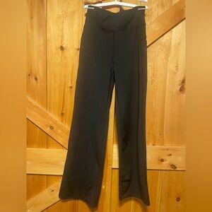 Popilush Black Yoga Pants Size M